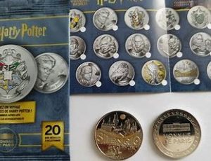 Mini médaille Harry Potter (bleue)