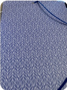 Chemise à rabat en carton violet avec feuilles