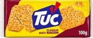 Gateau apéritif Tuc au bacon