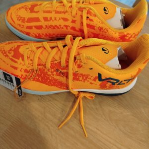 Chaussures Futsal orange Kipsta taille 35