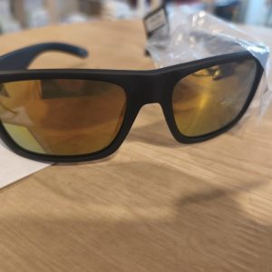 Lunette de soleil 104 noir
